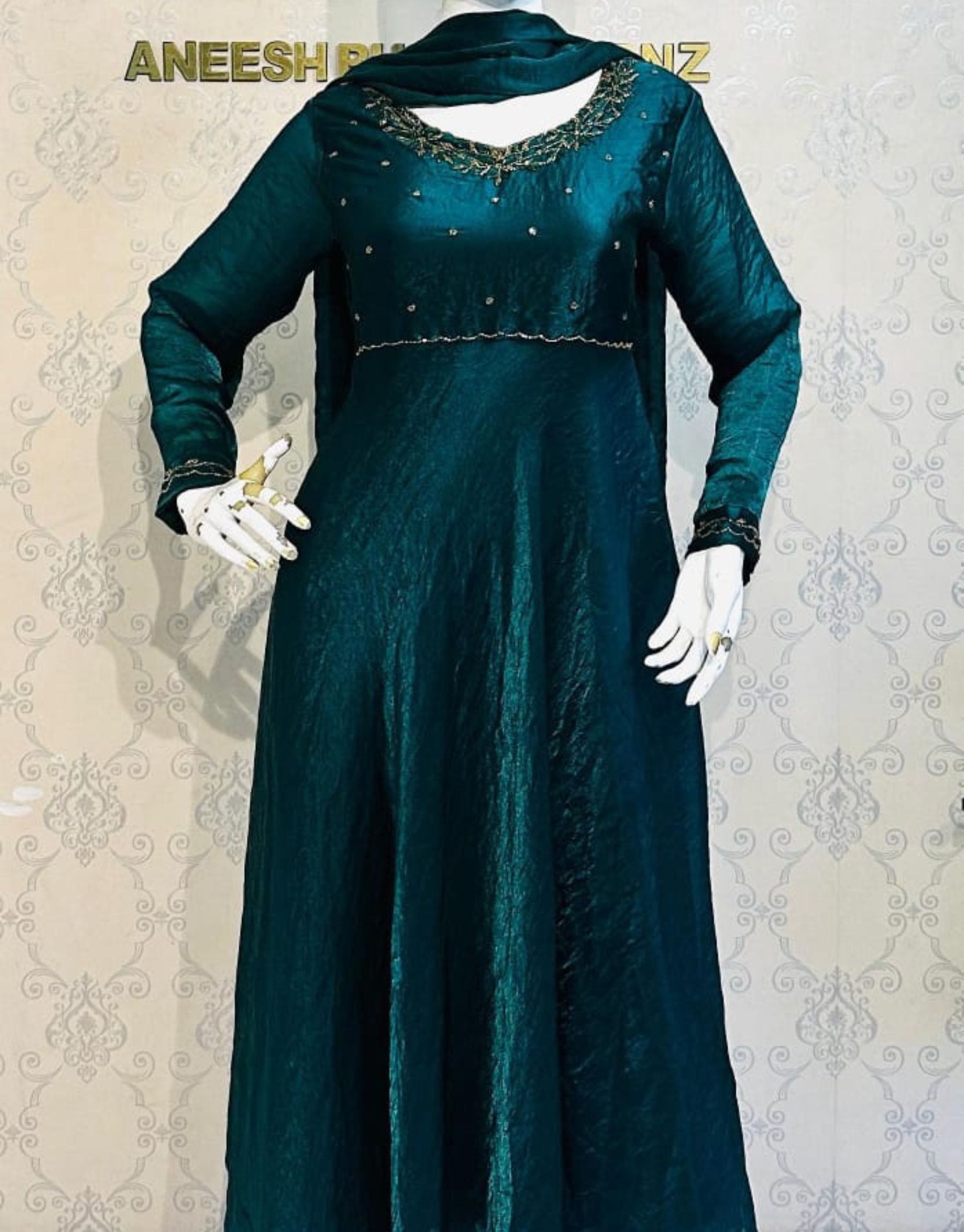 Untitled design - 2025-09-29T135014.243 kurti